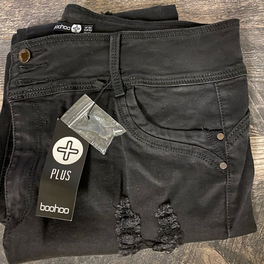 Boohoo high waisted distressed jeans